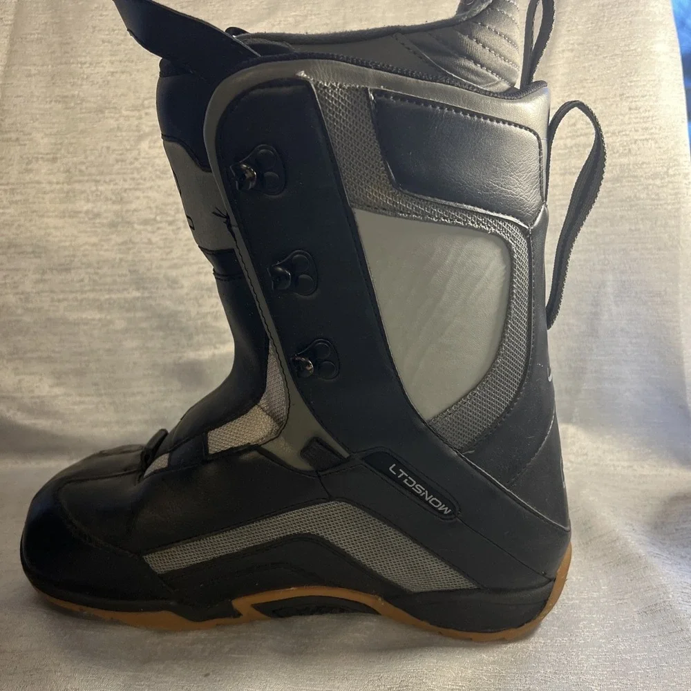 LTD Mens Black & Grey Snowboard Boots (Size 10)